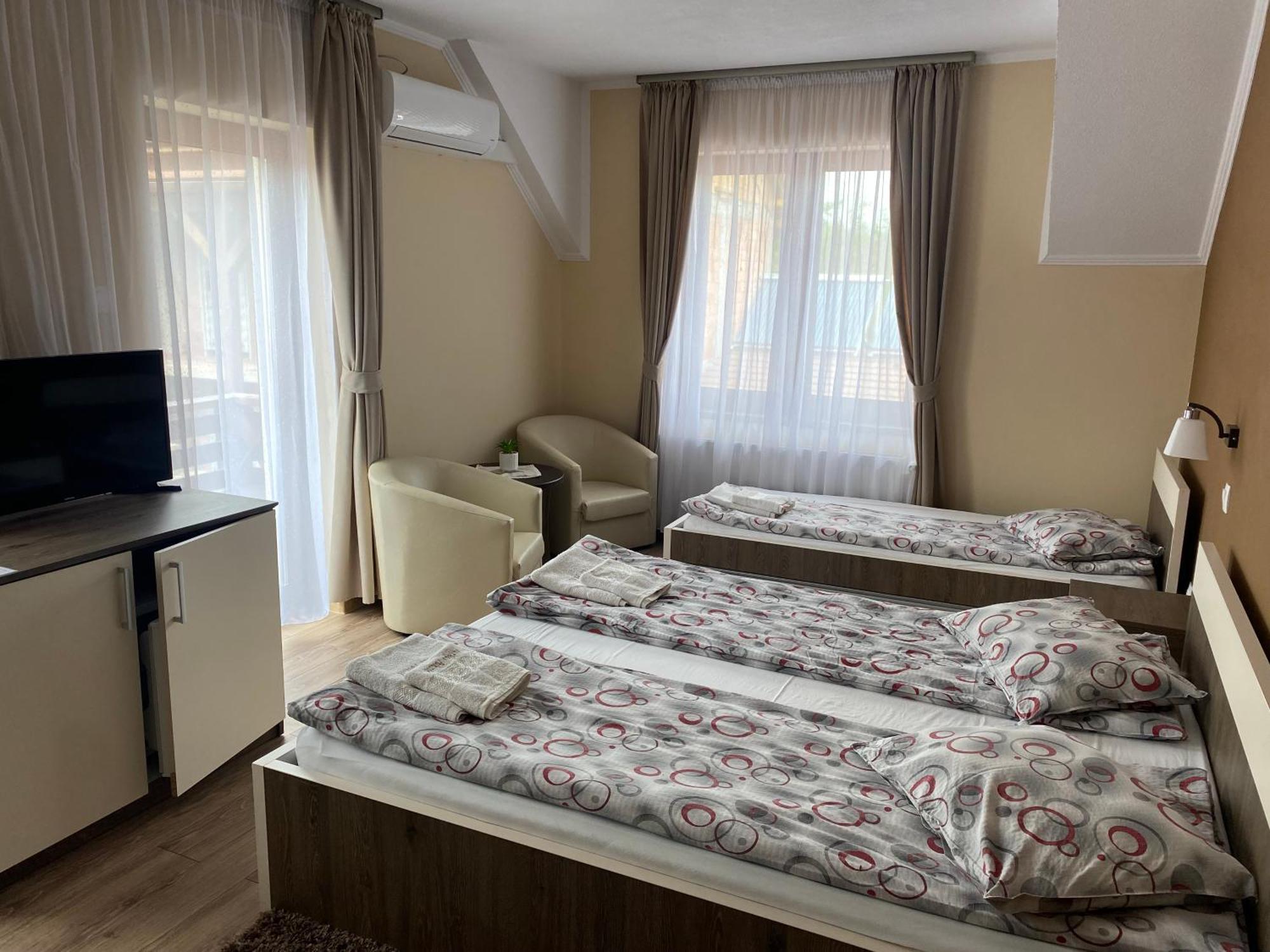 프라이드 Farkas Panzio B&B 외부 사진