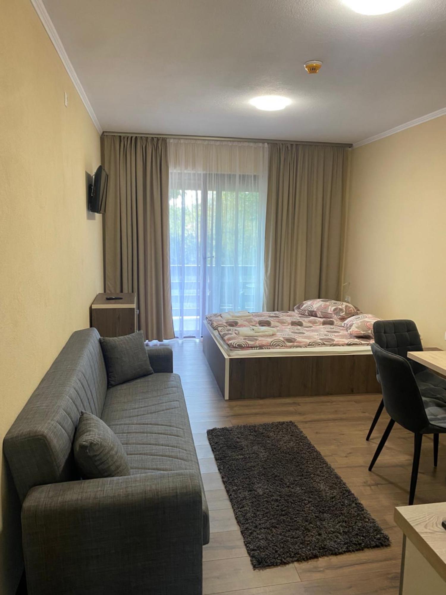 프라이드 Farkas Panzio B&B 외부 사진
